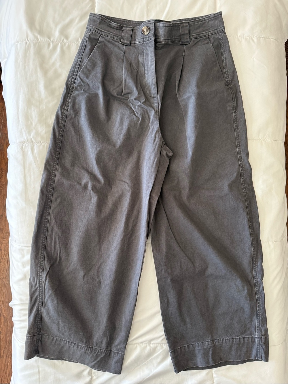 Women  Wide-Leg Casual Pants in Charcoal